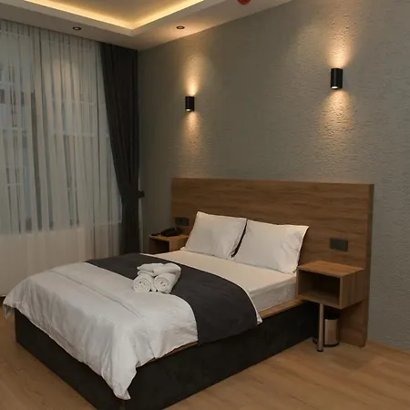 Hotel Daymonth *